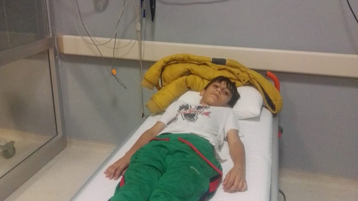Kastamonu'da köpekten kaçan çocuğa kamyon çarptı