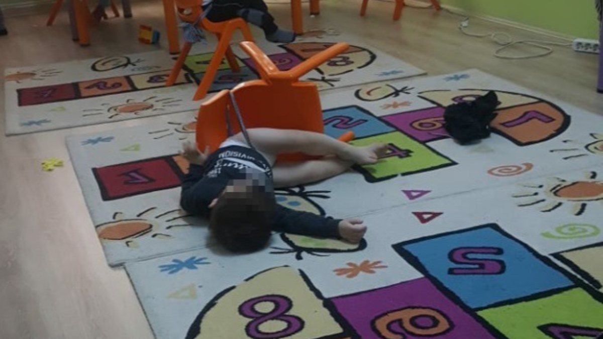 Bilecik'te ikiz çocuğu sandalyeye bağlayan sanıklara ceza