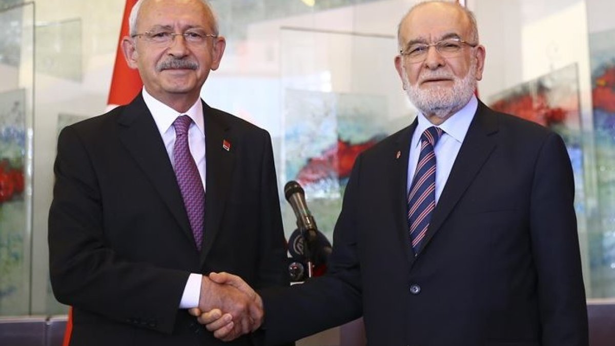 Kemal Kılıçdaroğlu'ndan Temel Karamollaoğlu'na tebrik