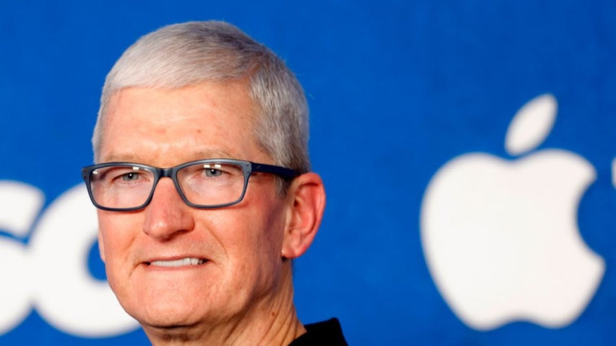 Apple'da iki yönetici daha işten ayrılma kararı aldı