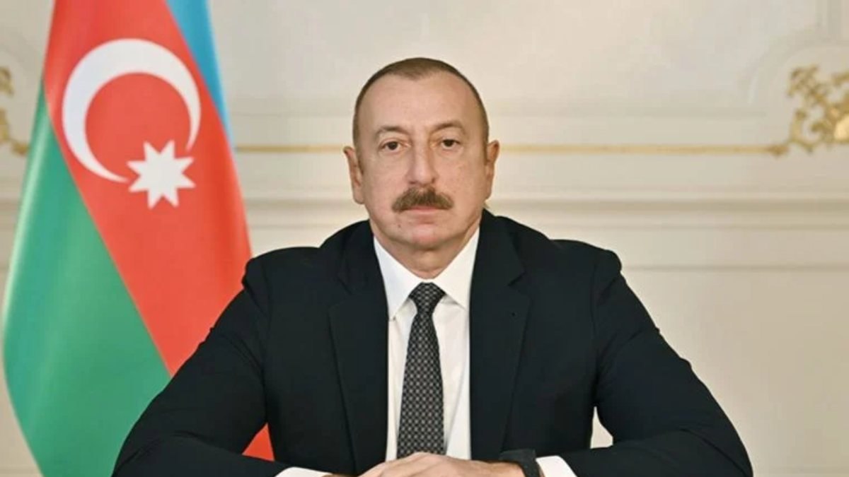 Azerbaycan Cumhurbaşkanı Aliyev Fransa’nın Cezayir’deki katliamları