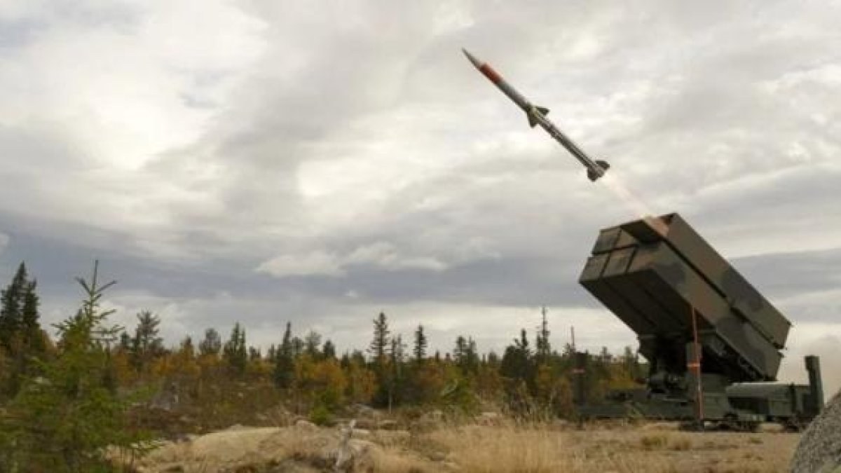 NASAMS ve Aspide savunma sistemleri Ukrayna'da