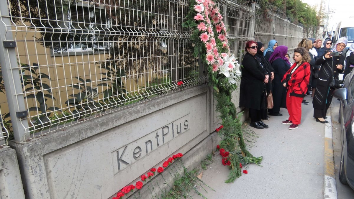 Başak Cengiz vefatının 1'inci yılında katledildiği sokakta anıldı