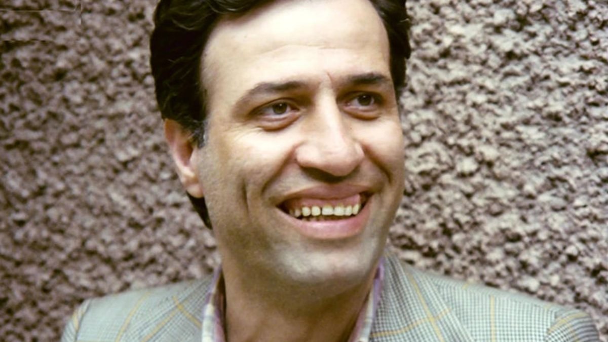 Unutulmaz Kemal Sunal karakterleri ve replikleri!