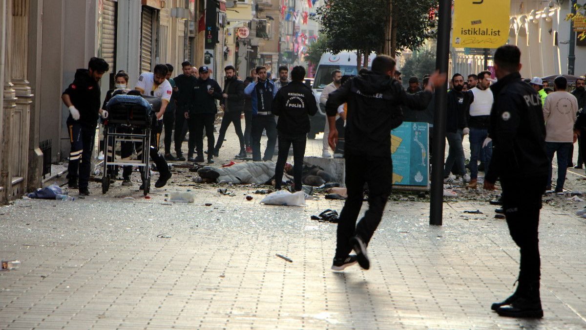 Taksim'deki patlamaya ilişkin siyasilerden taziye mesajı