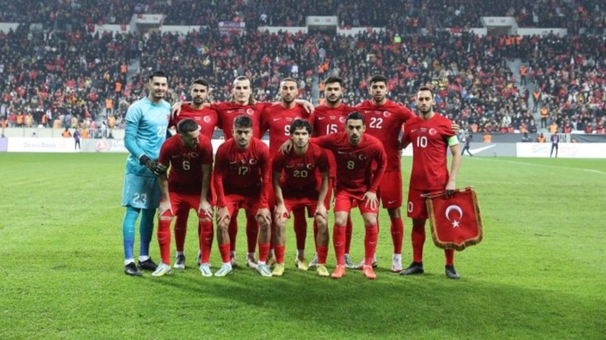 Cüneyt Çakır'ın jübile maçı! Türkiye-Çek Cumhuriyeti hazırlık maçı ne zaman, saat kaçta, hangi statta?