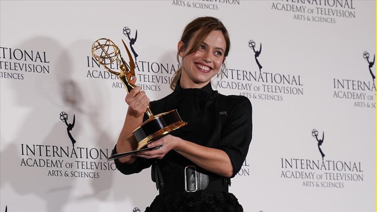 Uluslararası Emmy Ödülleri New York’ta sahiplerini buldu