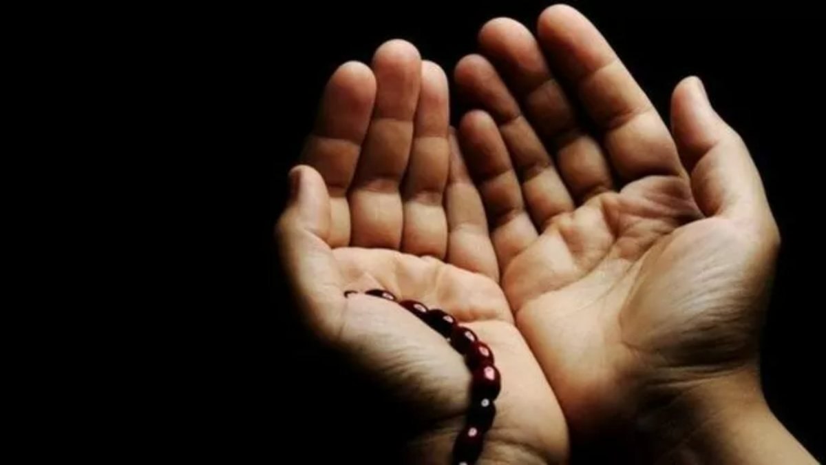 Depremde evin yıkılmaması için Peygamberimizin okuduğu deprem duası! İşte depremden koruyan dualar...