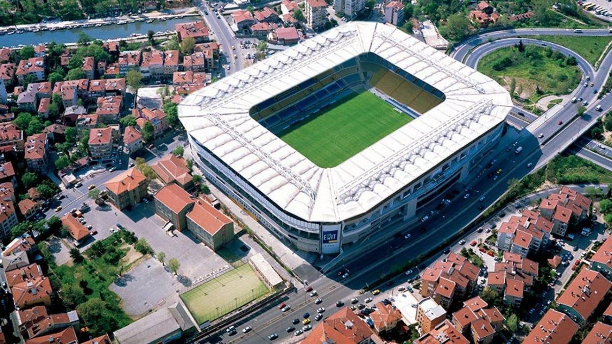 Fenerbahçe stadının adı değişti mi? Şükrü Saraçoğlu Ülker Stadyumu'nun yeni adı ne?