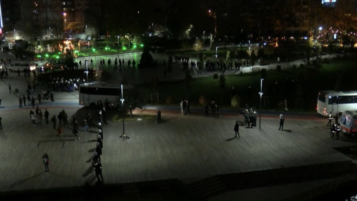 Taksim'de '25 Kasım' eylemi yapmak isteyenlere polis engeli