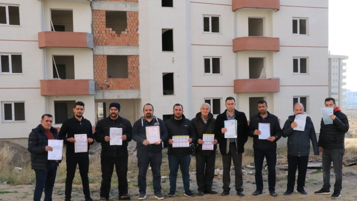 Ankara'da aynı daireleri satın alan 150 kişi, suç duyurusunda bulundu