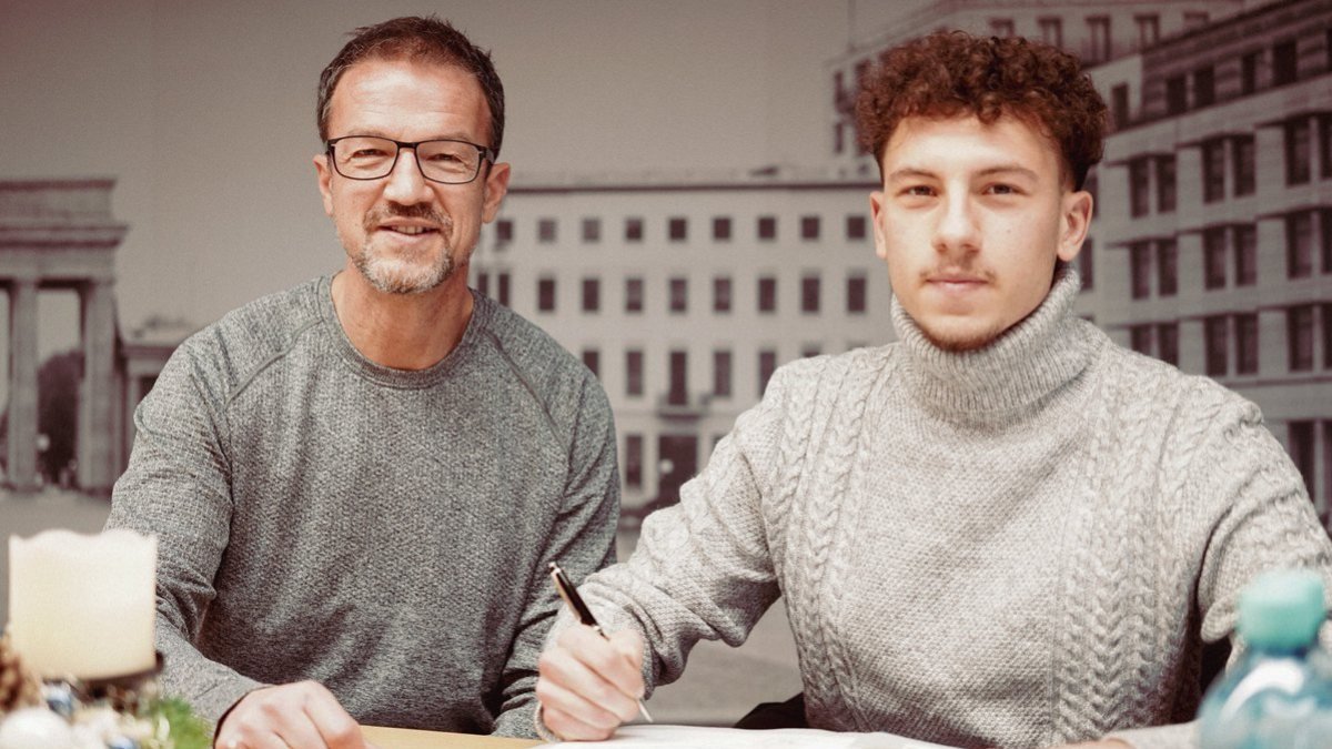 Hertha Berlin, Türk oyuncuyla sözleşme imzaladı