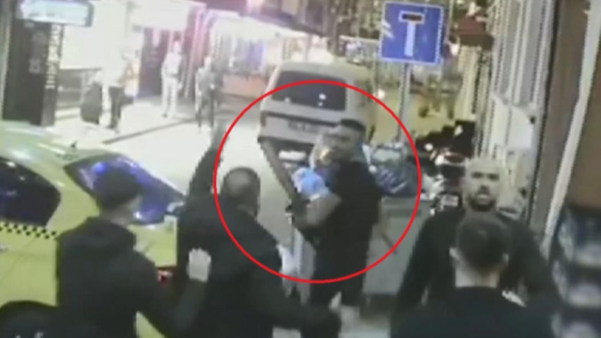 Eskişehir'de barlar sokağında testereyle kavga: 3 tutuklama 