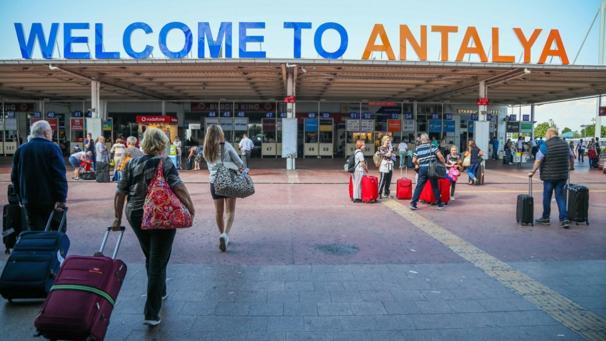 Antalya turizminde, tüm yılların en iyi kasım ayı yaşandı