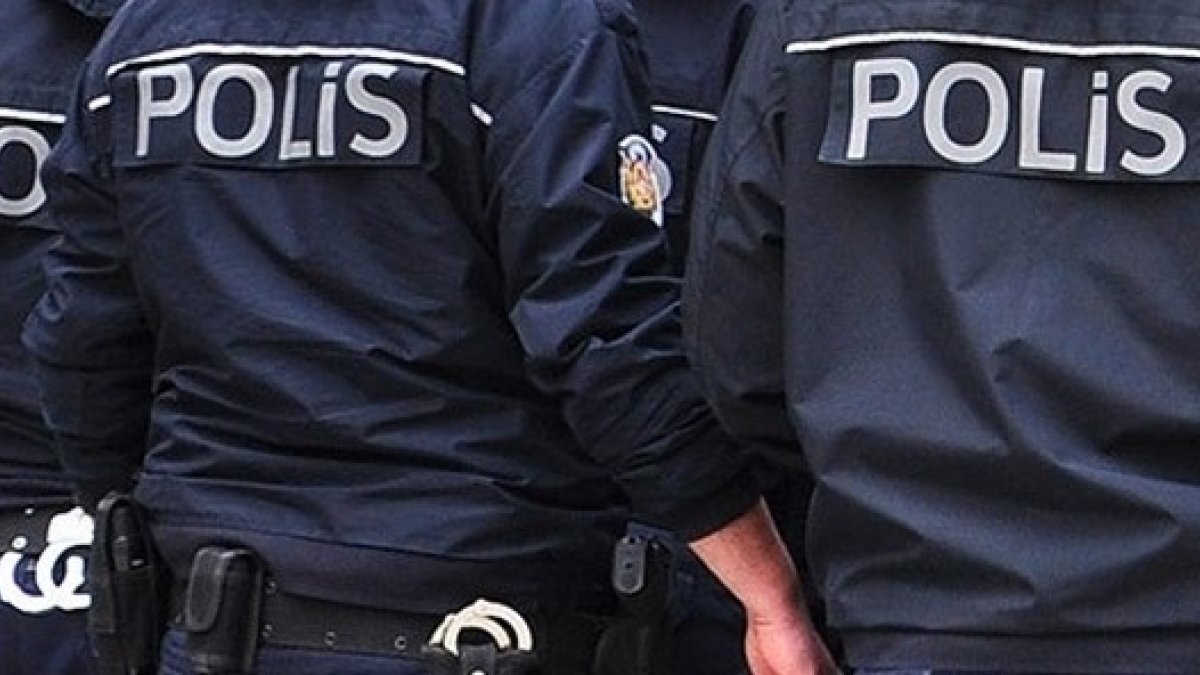 İzmir’de arbede: Polisin silahından çıkan kurşunla öldü