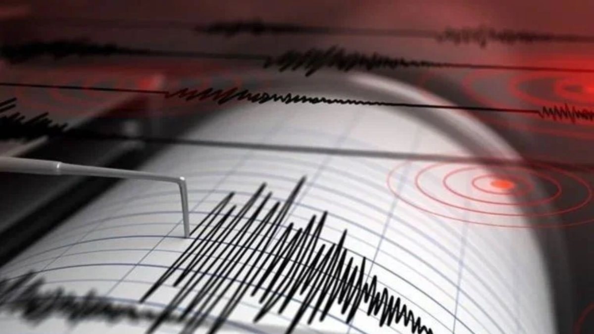 Deprem mi oldu? 4 Aralık 2022 nerede deprem oldu? İşte AFAD ve Kandilli son depremler listesi!