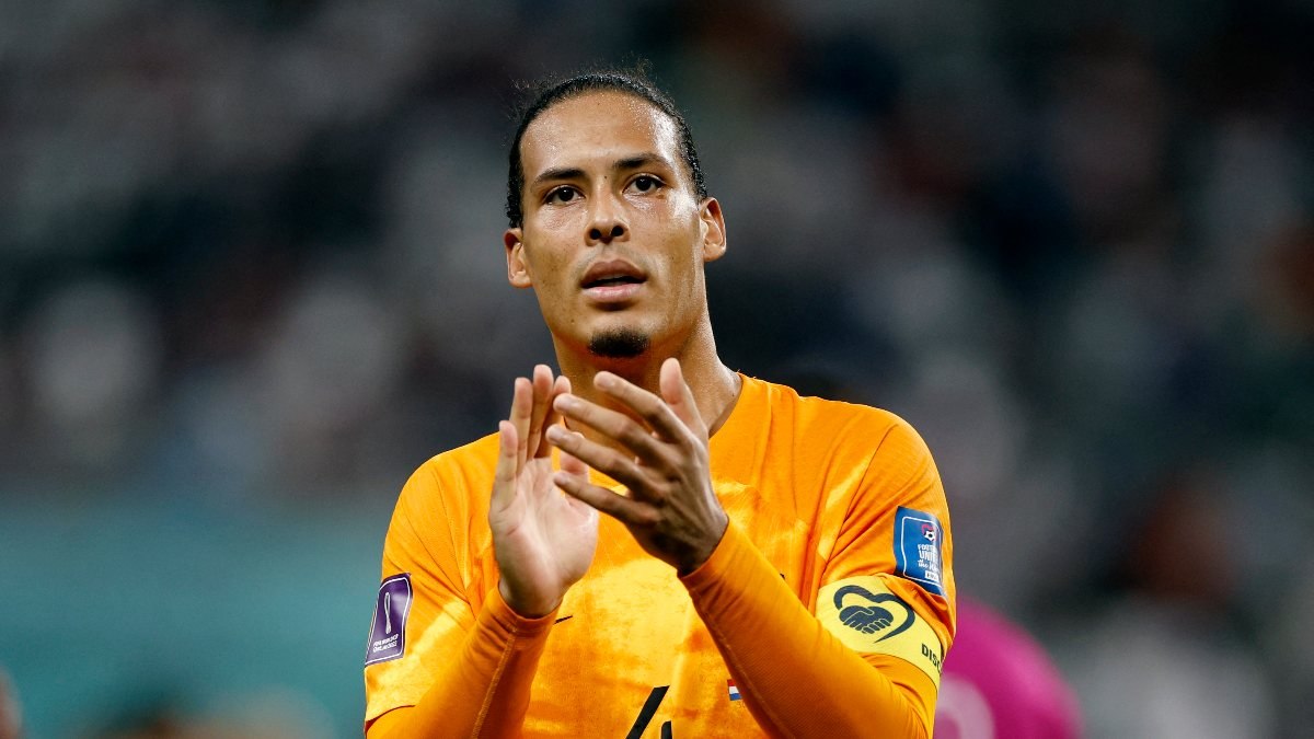 Virgil van Dijk: Manchester United ile Real Madrid aynı seviyede değil