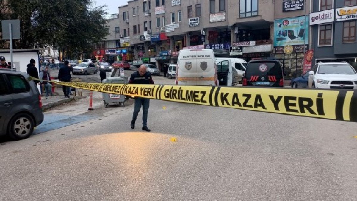 Edirne'de sokak ortasında silahlı çatışma