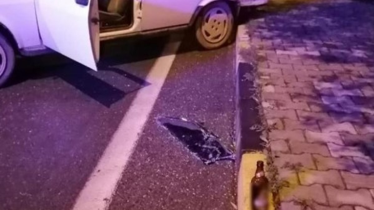 Antalya'da arkadaşının aracını gasbeden sürücü kaza yaptı