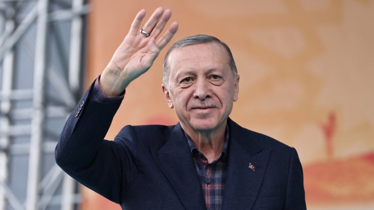 Cumhurbaşkanı Erdoğan: Türkiye artık emir alan değil veren bir ülke