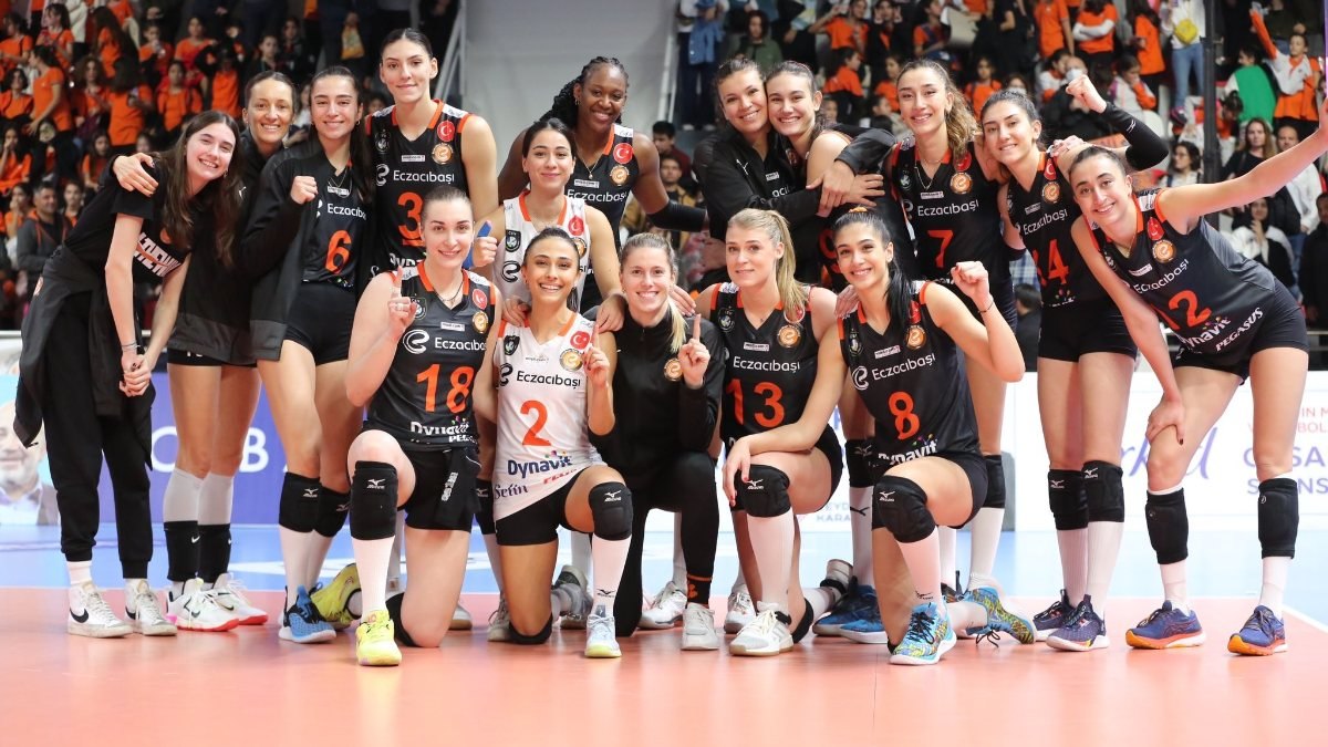 Eczacıbaşı, en iyi kadın voleybol kulüpleri sıralamasında zirvede