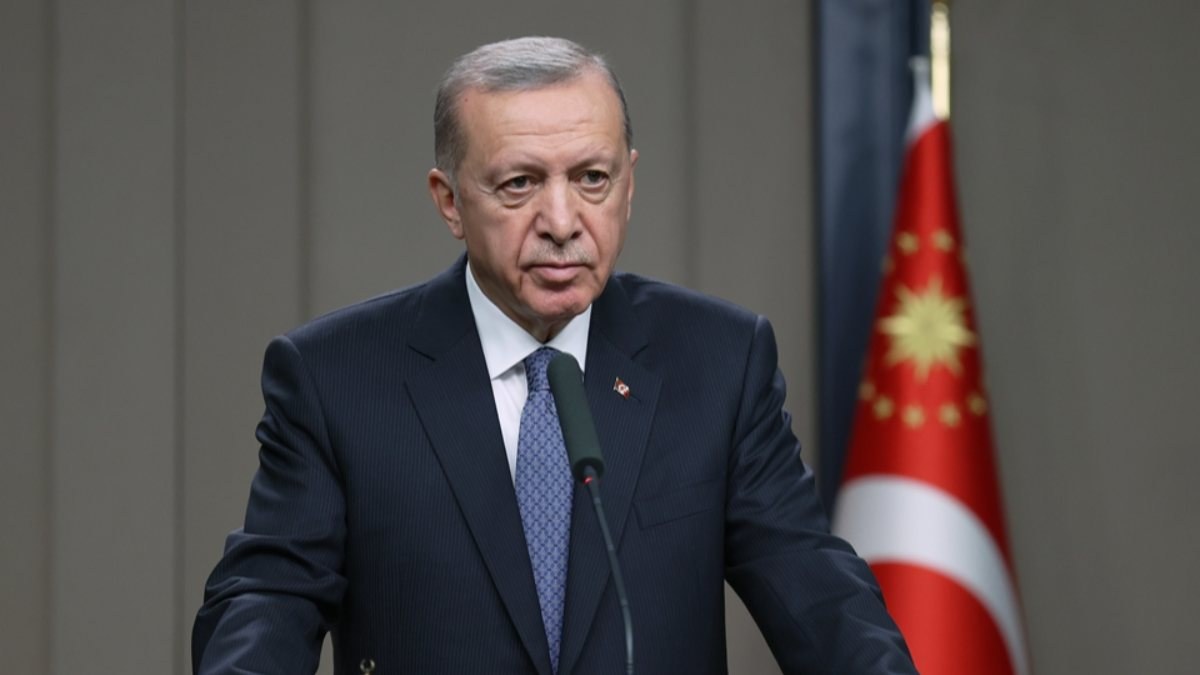 Rusya: Cumhurbaşkanı Erdoğan'ın üçlü görüşme fikrine olumlu bakıyoruz