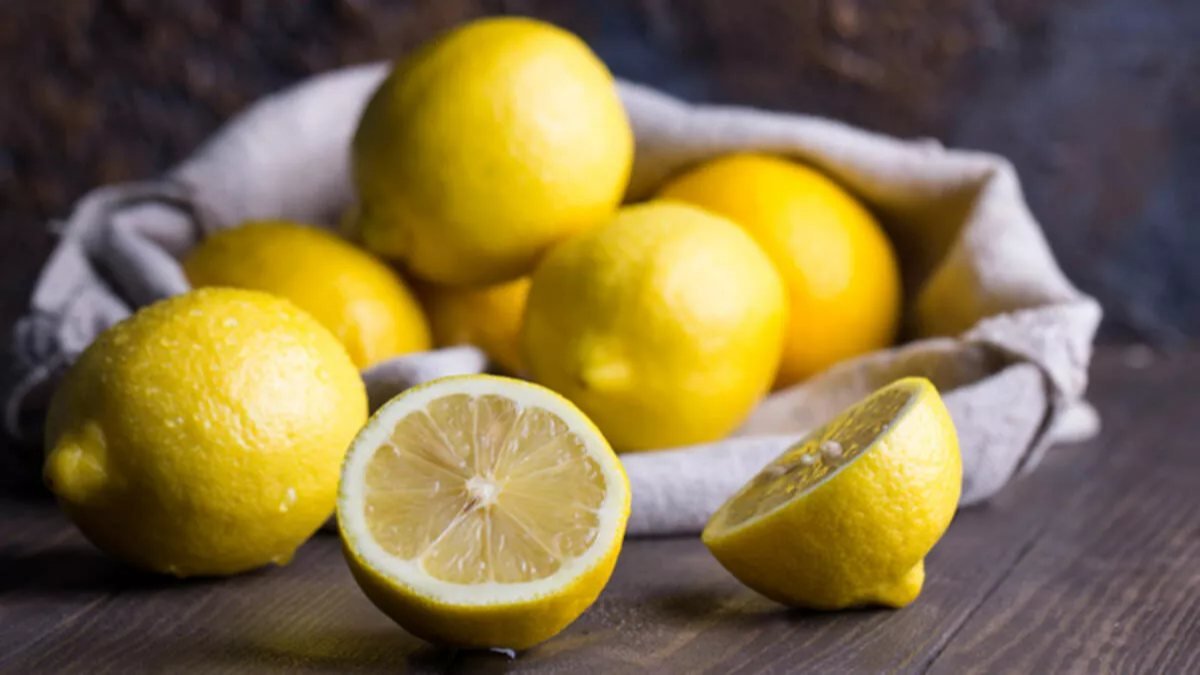 Boşuna israf ediyormuşuz... Limon kabuğunun 7 inanılmaz faydası