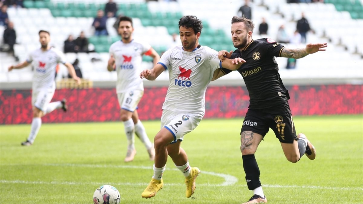 Karacabey Belediyespor, Giresunspor'u beş golle eledi