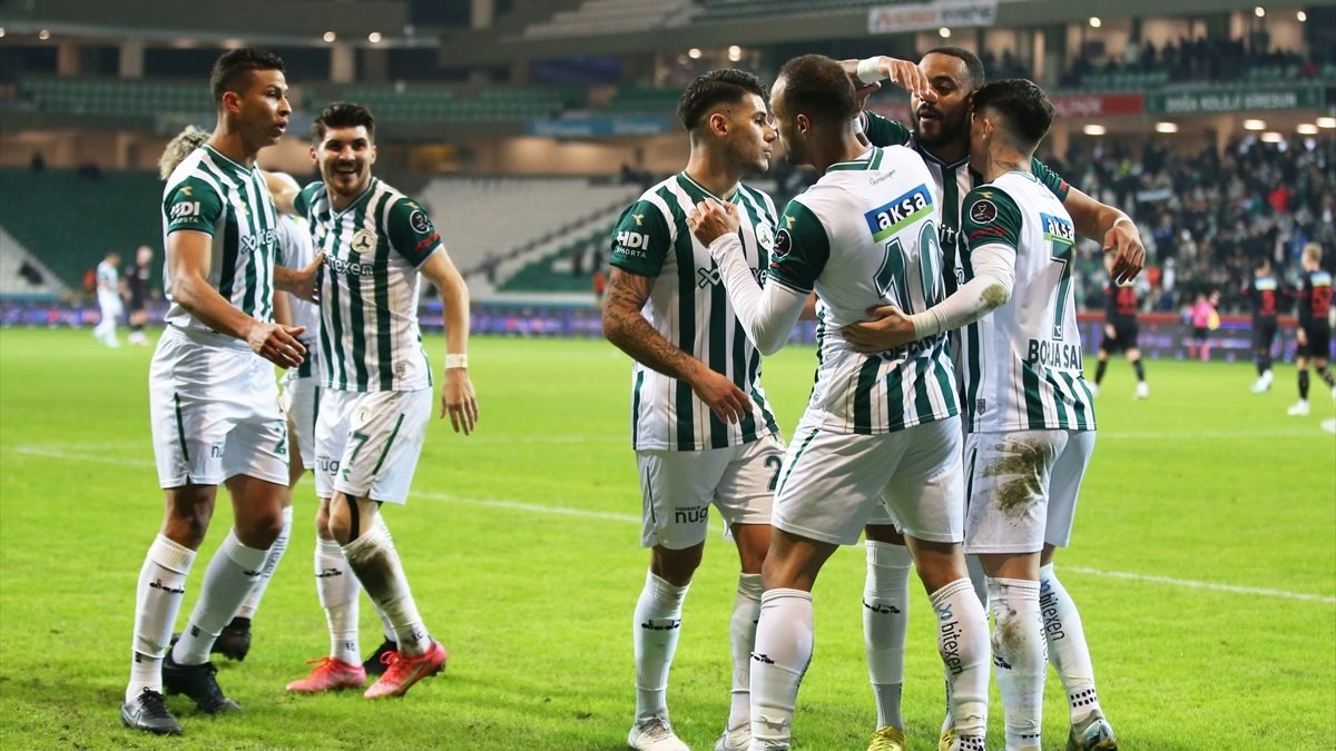 Giresunspor, son dakika golüyle kazandı