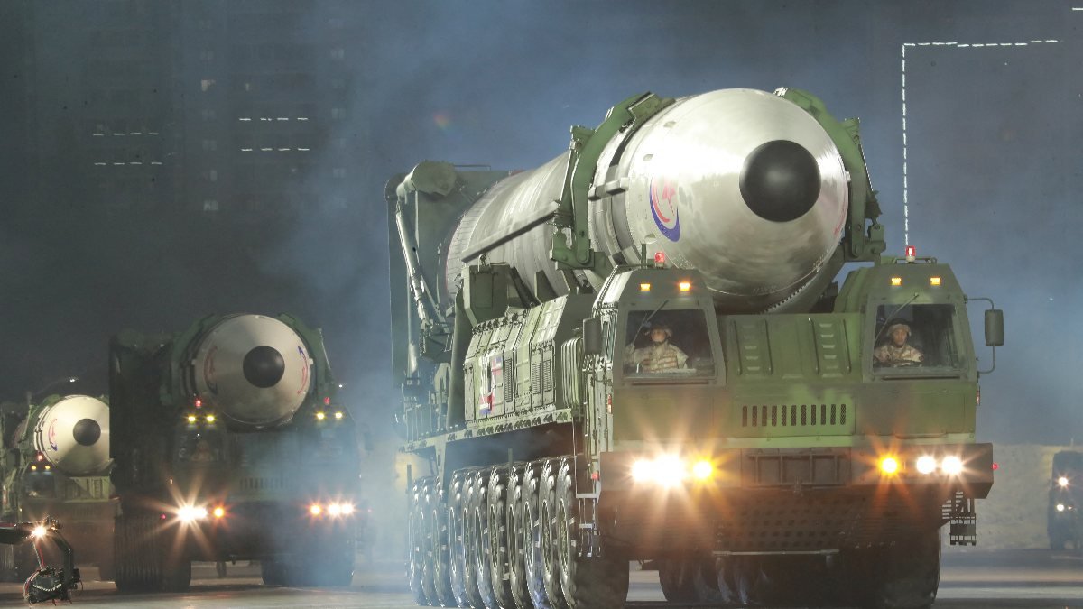 Güney Kore, ABD ile ortak nükleer tatbikatı görüşüyor
