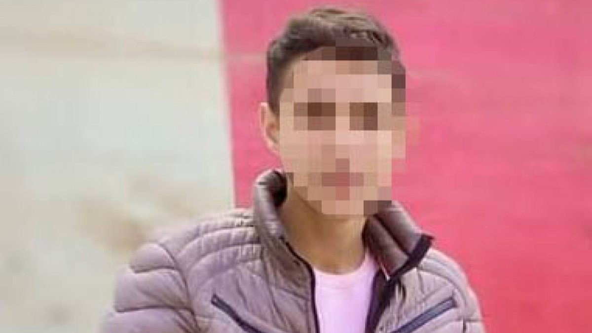 Karaman'da bıçakla saldırdığı arkadaşını 8 yerinden yaraladı 
