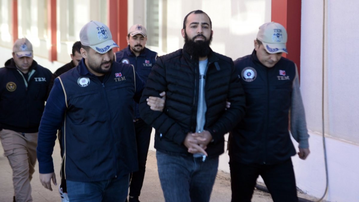 Adana'da DEAŞ’ın hendekçisi ve propagandacısı tutuklandı