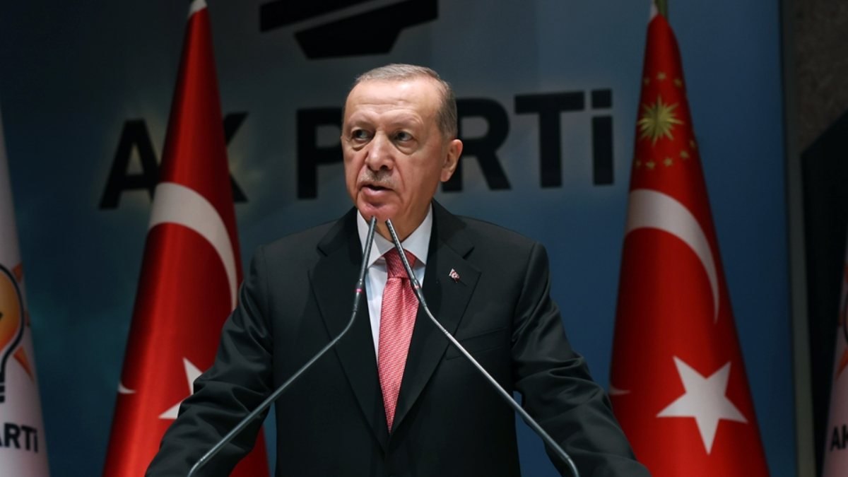 Cumhurbaşkanı Erdoğan: Seçim tarihi öne çekilebilir