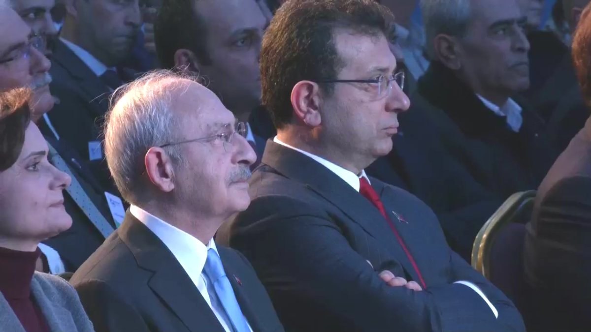 CHP programında Kılıçdaroğlu övüldükçe İmamoğlu bozuldu