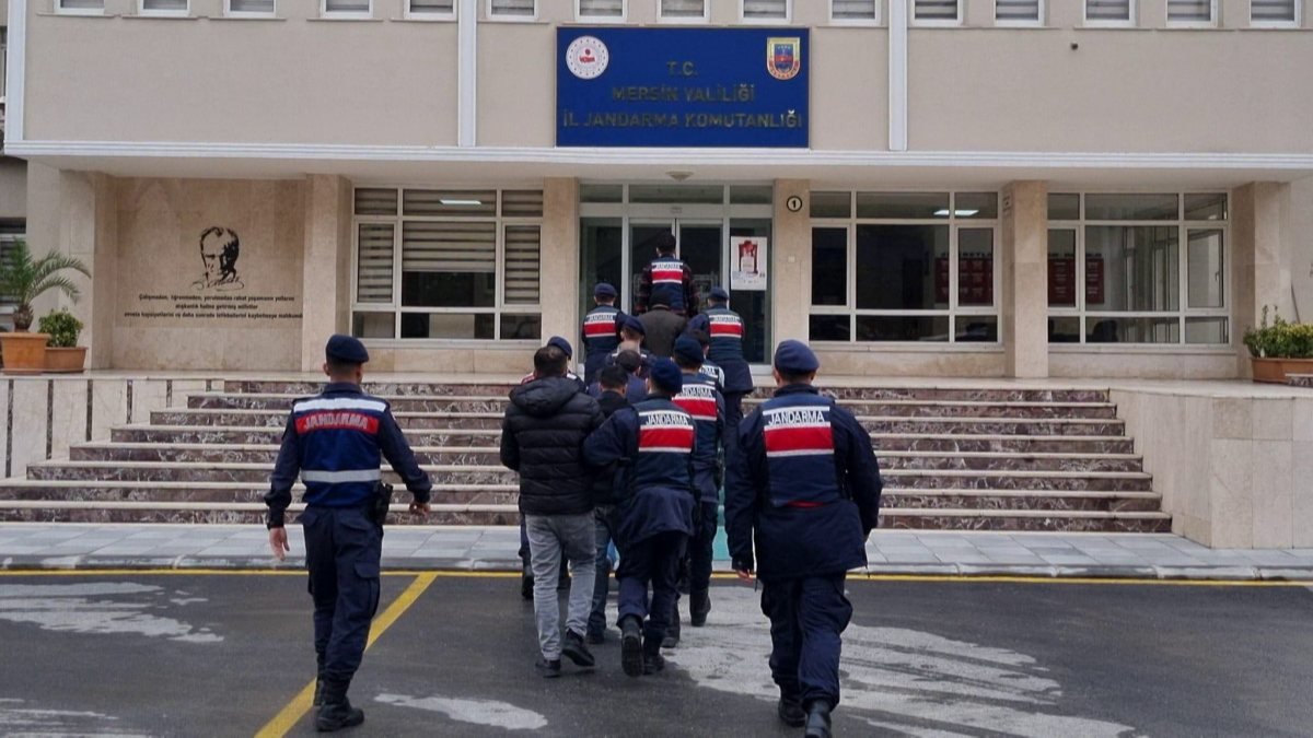 Mersin'deki kaçak göçmen operasyonunda 6 gözaltı