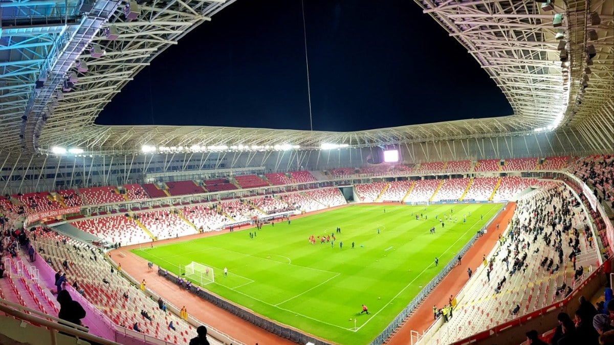 Sivasspor - Karacabey maçının stadyumu değişti