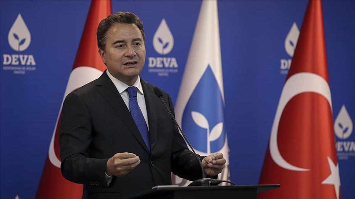 Ali Babacan savunma sanayii eleştirisinde geri adım attı