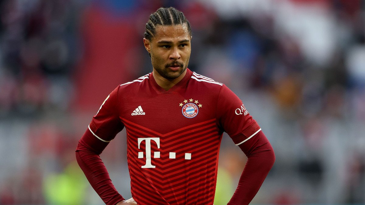 Ayşen Gruda'ya benzemişsin! Serge Gnabry'nin yeni tarzı Twitter'ı karıştırdı