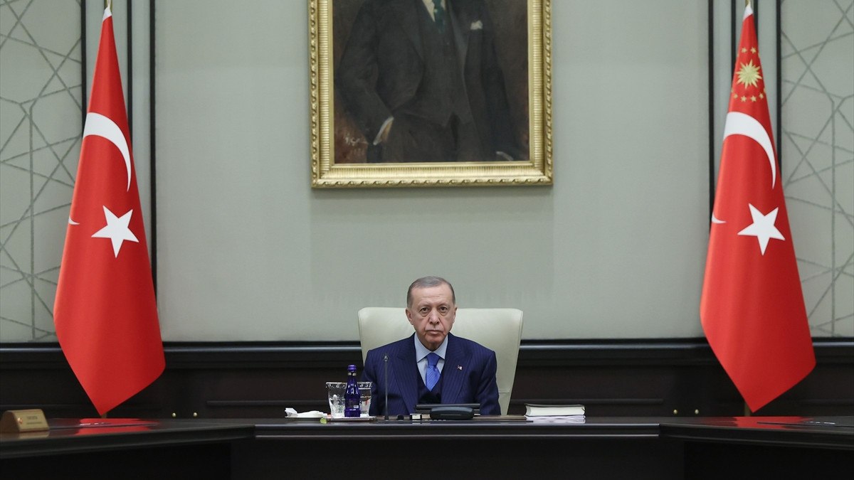 Kabine toplantısı başladı: Gündem borç yapılandırma paketi
