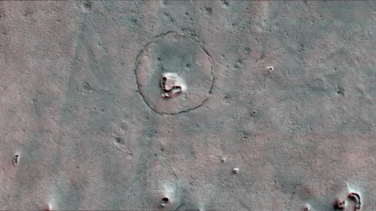 Araştırmacılar Mars'ta 'Ayı' keşfetti