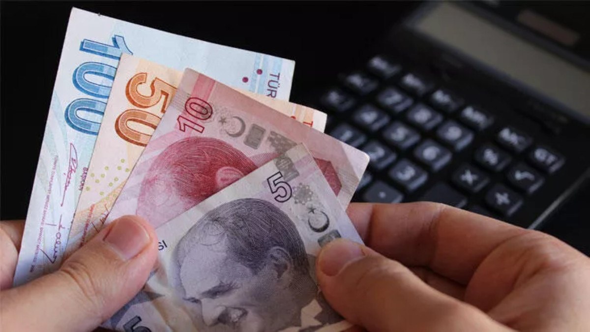 En tesirli borçtan kurtulma duası! 21 günde eriyor...