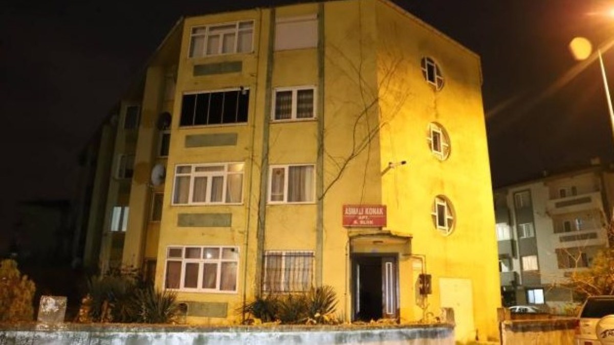 Sakarya'da hırsızlar aynı binadaki 9 daireyi soydu