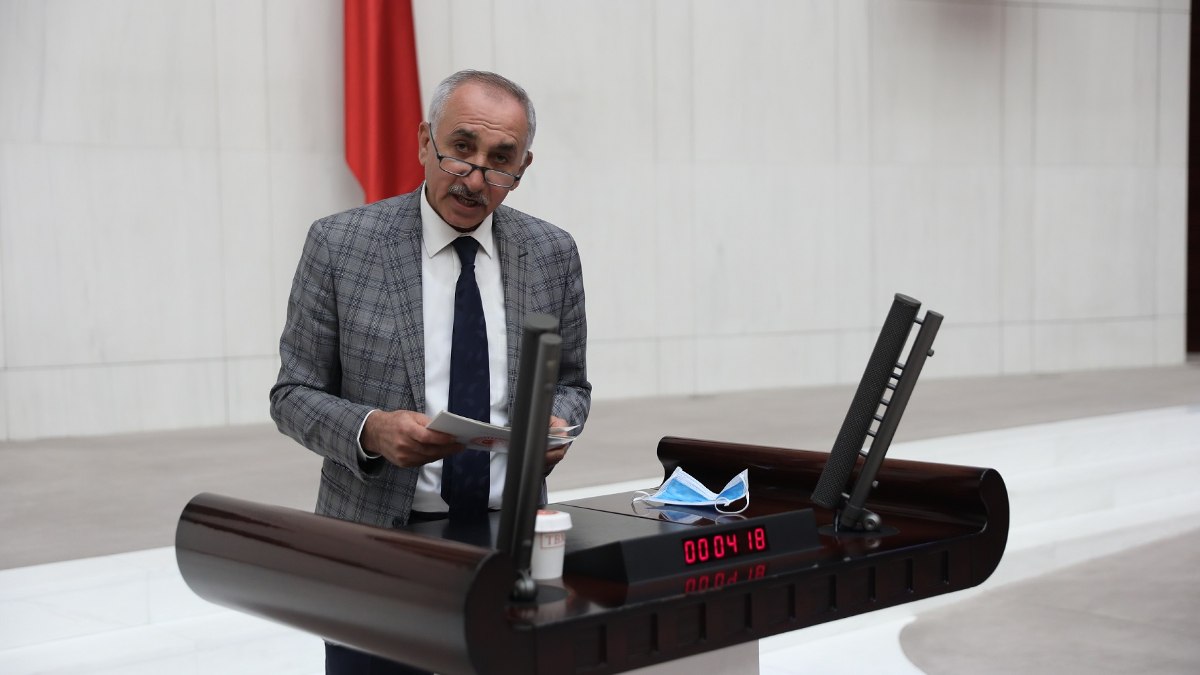 AK Parti Adıyaman Milletvekili Yakup Taş, enkaz altında can verdi