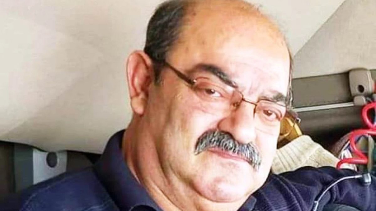 İstanbul'dan yardım taşıdığı tırın direksiyonunda kalp krizi geçirip öldü