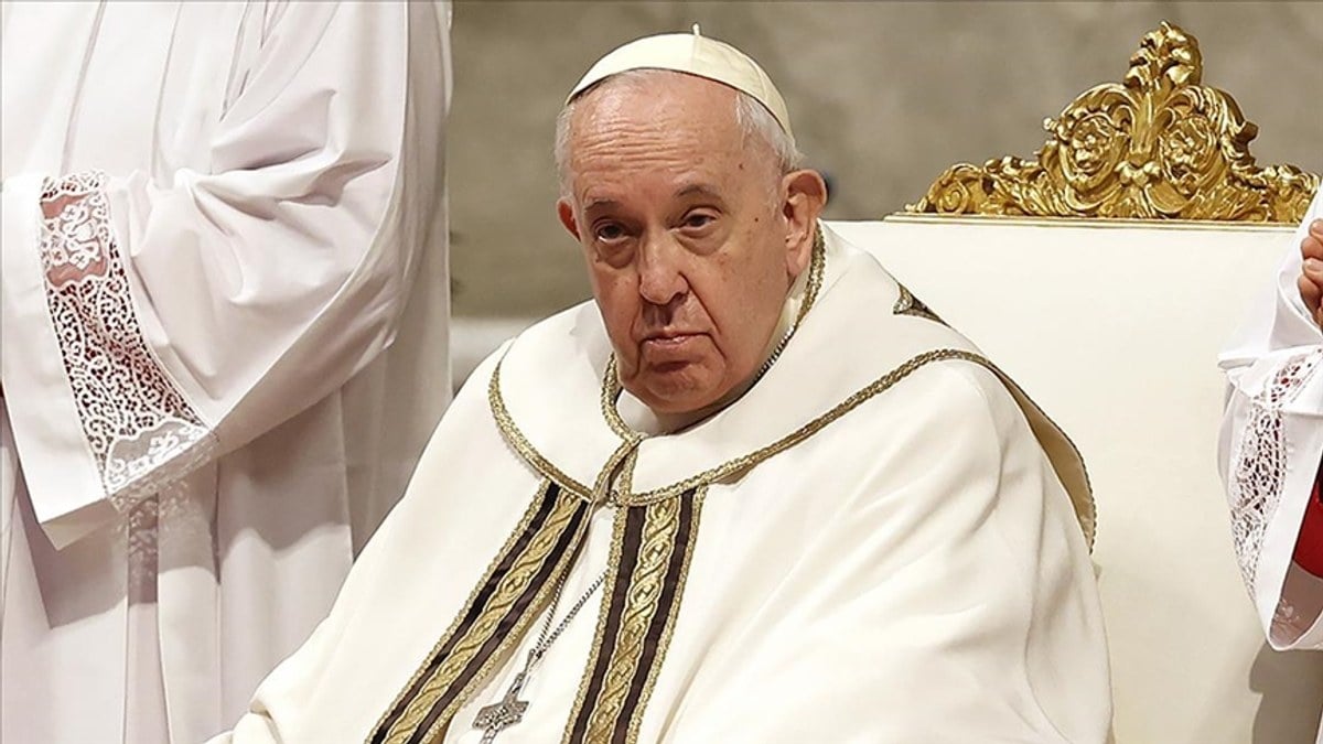 Papa Franciscus: Depremden etkilenenler için neler yapabileceğimizi düşünelim