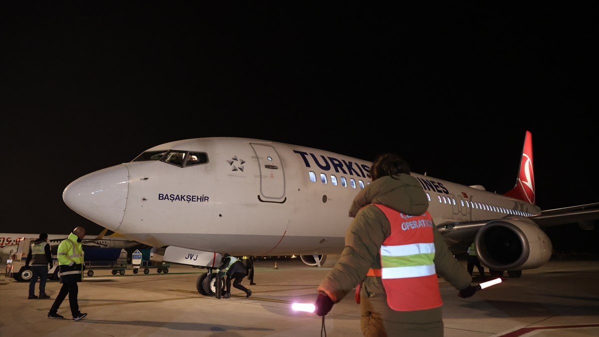 Hatay Havalimanı’na ilk uçuş gerçekleşti