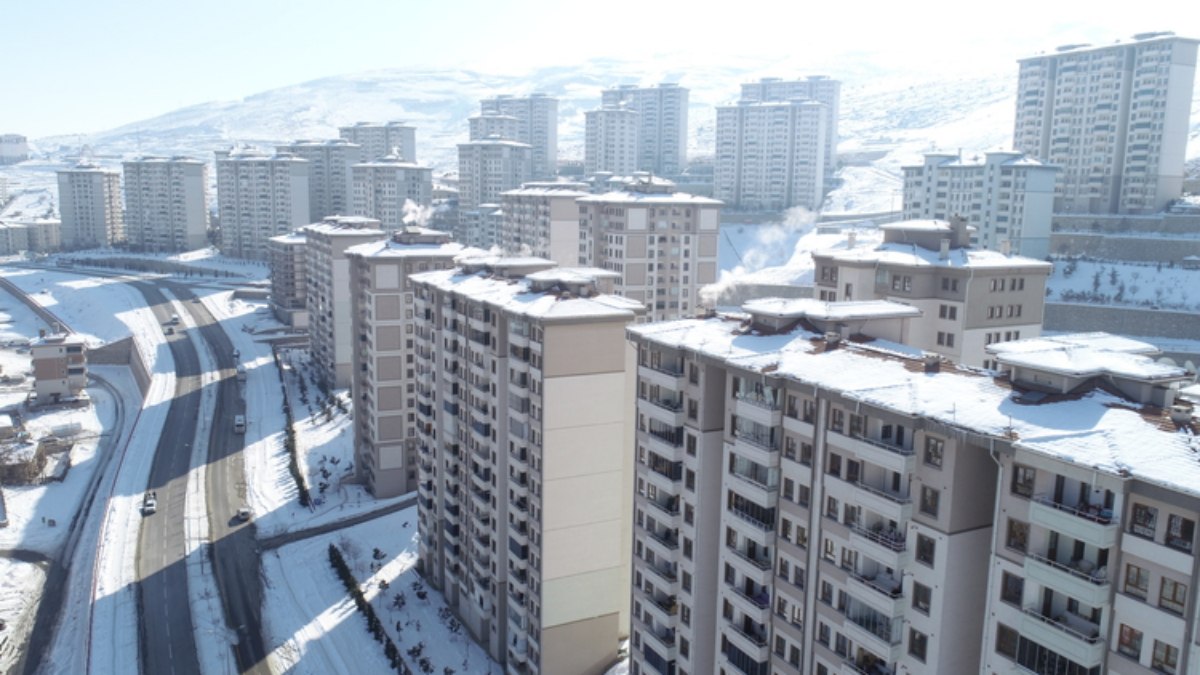 TOKİ'nin deprem bölgesindeki 134 bin konutu hasar görmedi