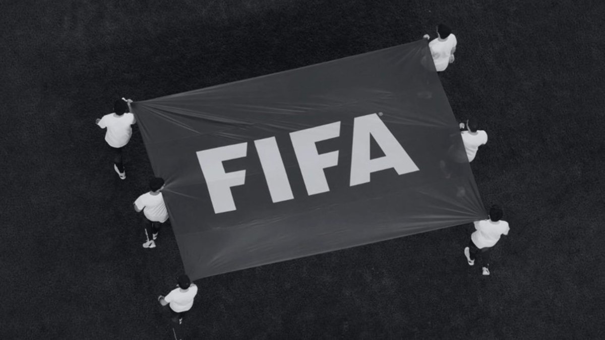 FIFA depremzedeler için 1 milyon dolar bağışladı