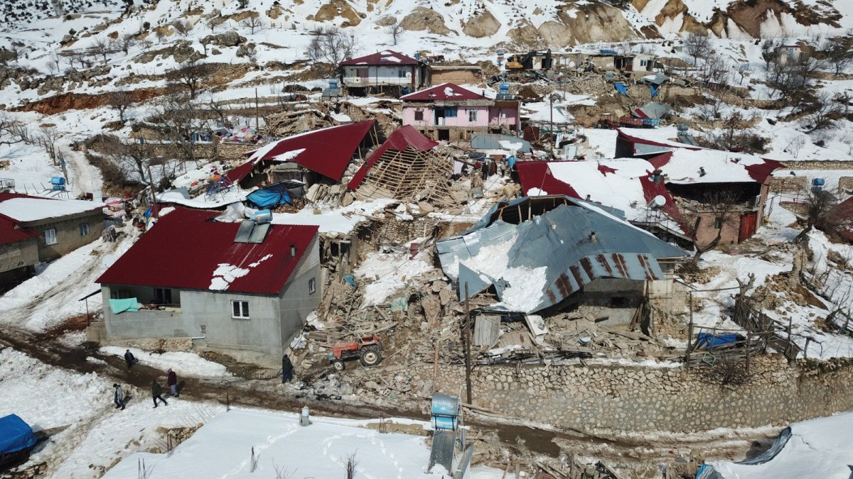 Kahramanmaraş'taki dağ köyünde 20 ev kaldı