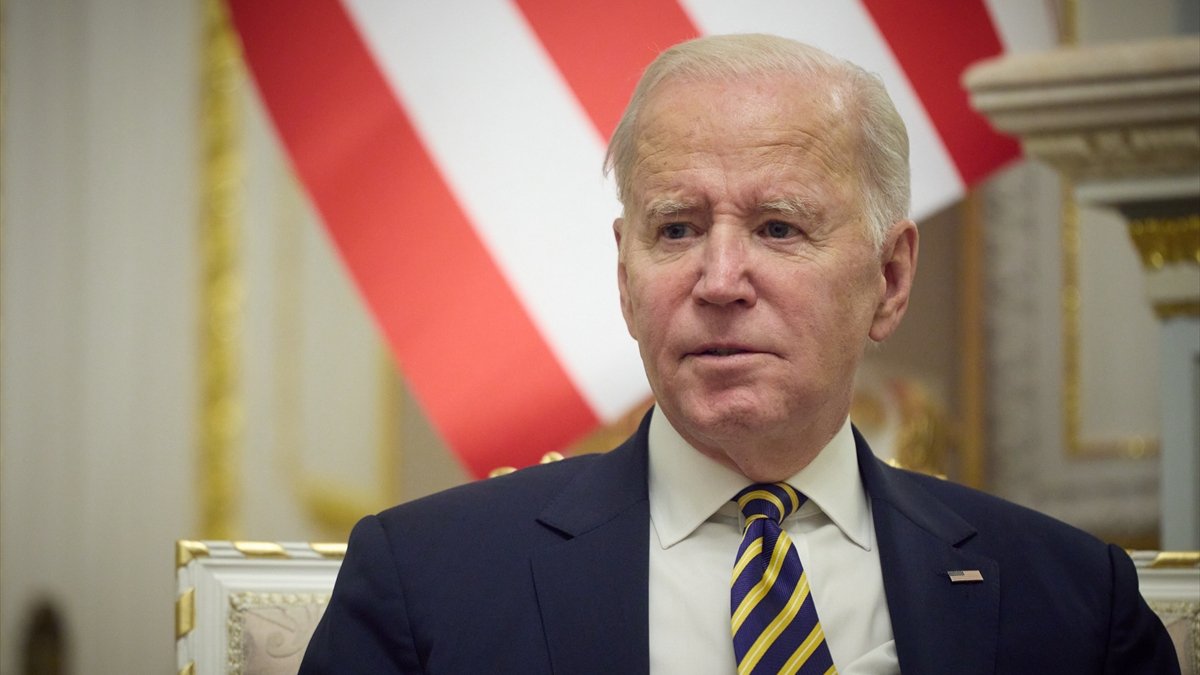 Joe Biden, Ukrayna'ya ekonomik desteğini Kiev'de tekrarladı